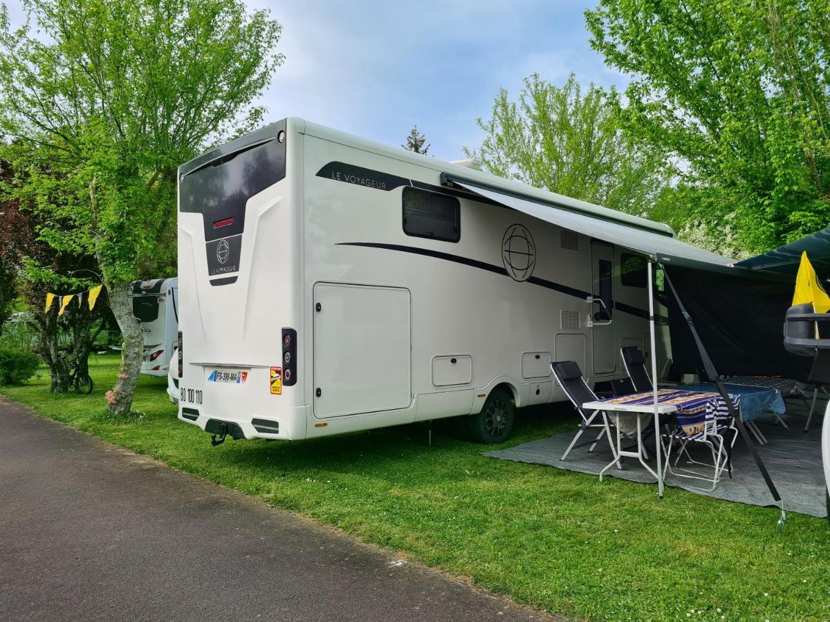 Resort & Camping - Val De Braye Bessé-sur-Braye Extérieur photo